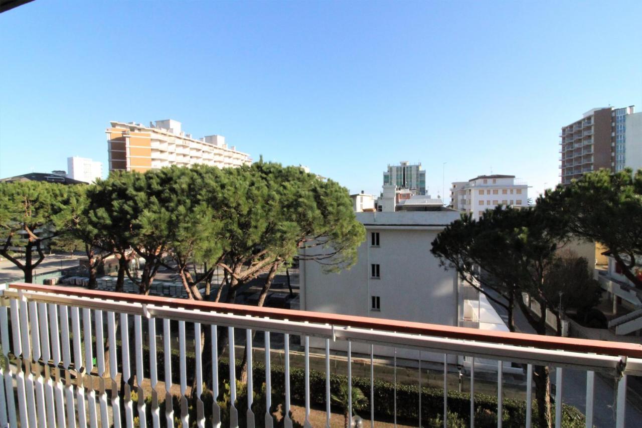 Appartamenti Puerto Do Sol Lignano Sabbiadoro Dış mekan fotoğraf