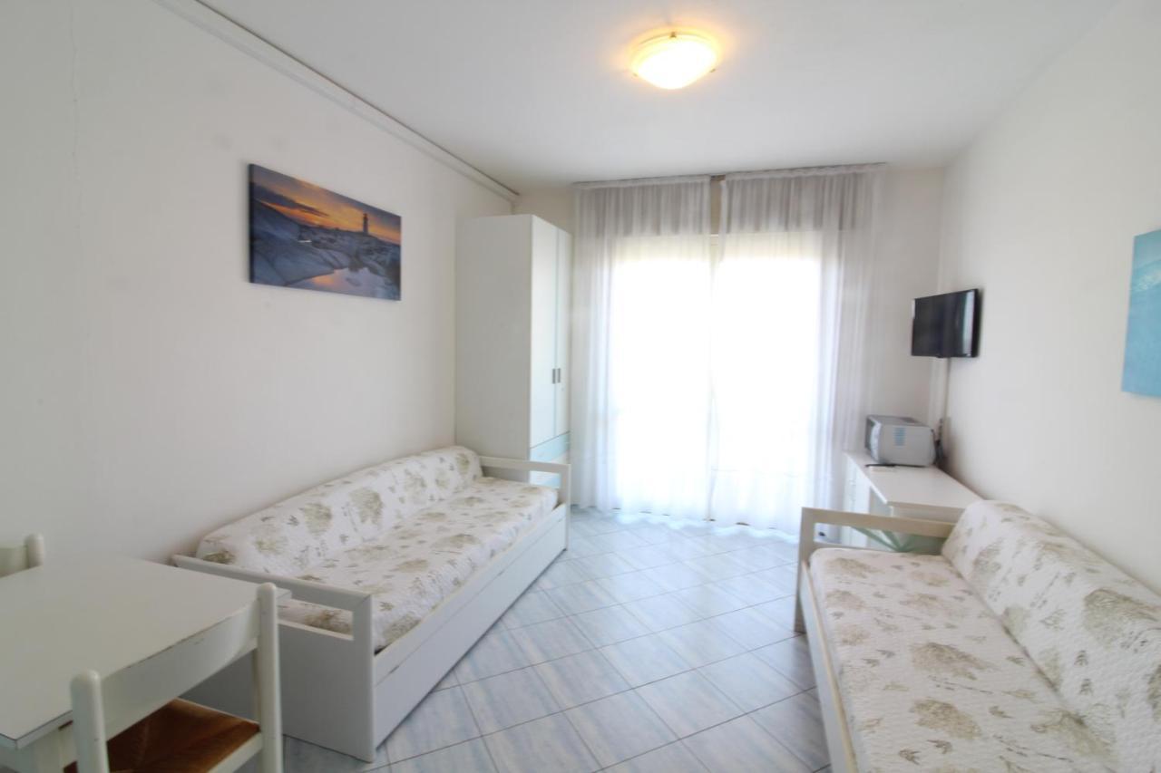 Appartamenti Puerto Do Sol Lignano Sabbiadoro Dış mekan fotoğraf