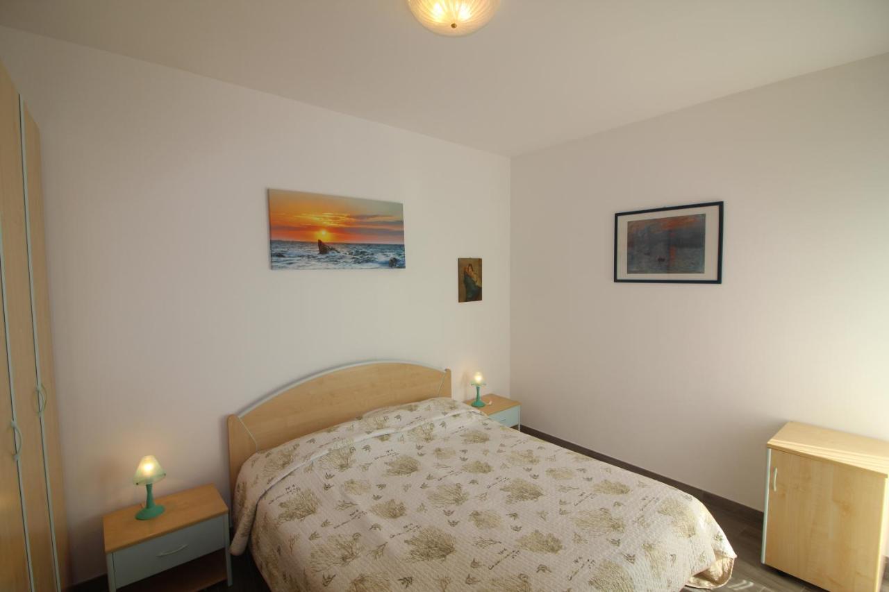 Appartamenti Puerto Do Sol Lignano Sabbiadoro Dış mekan fotoğraf