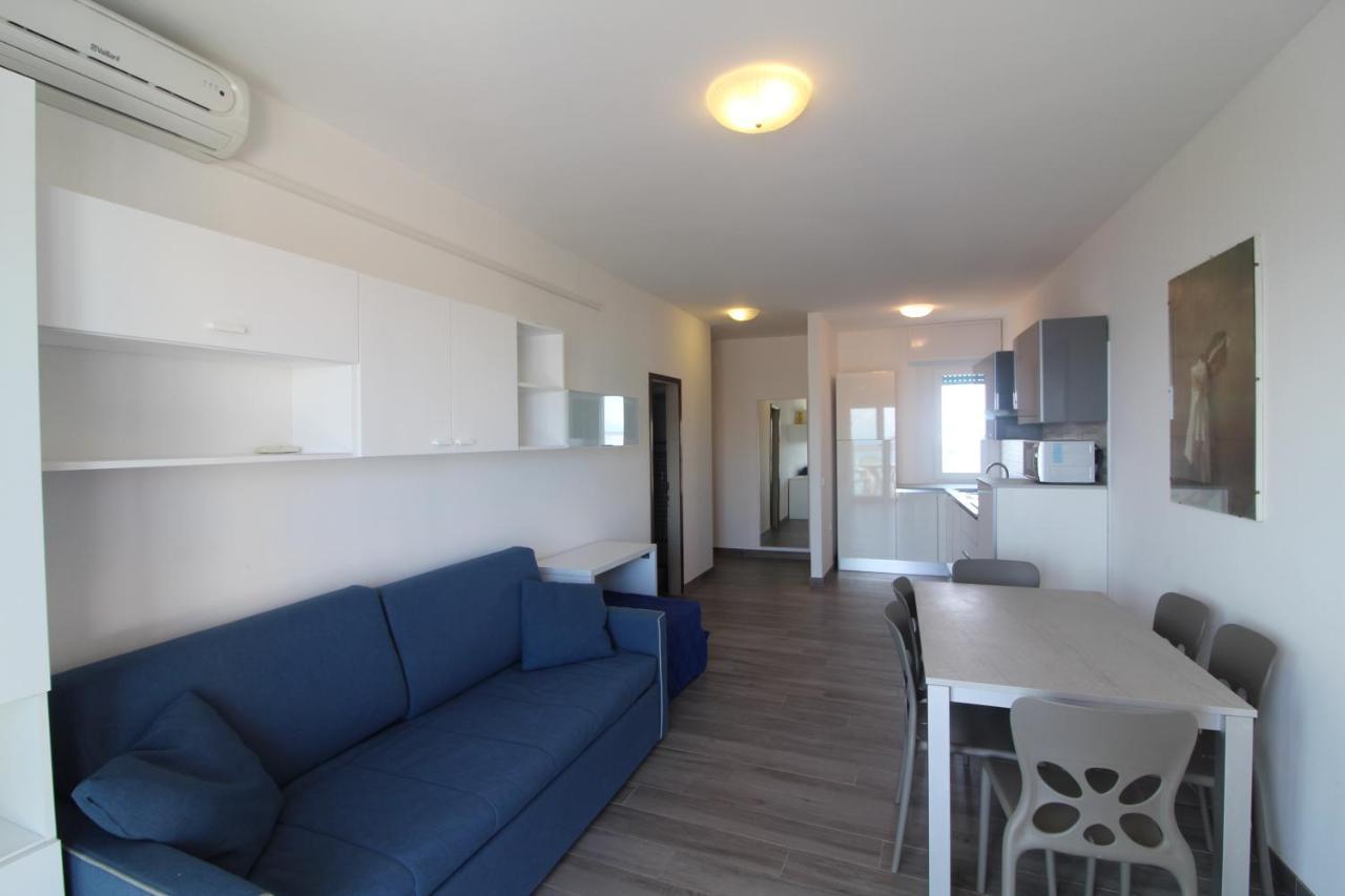 Appartamenti Puerto Do Sol Lignano Sabbiadoro Dış mekan fotoğraf
