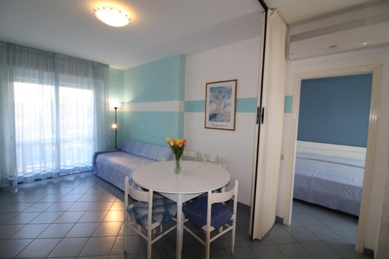 Appartamenti Puerto Do Sol Lignano Sabbiadoro Dış mekan fotoğraf